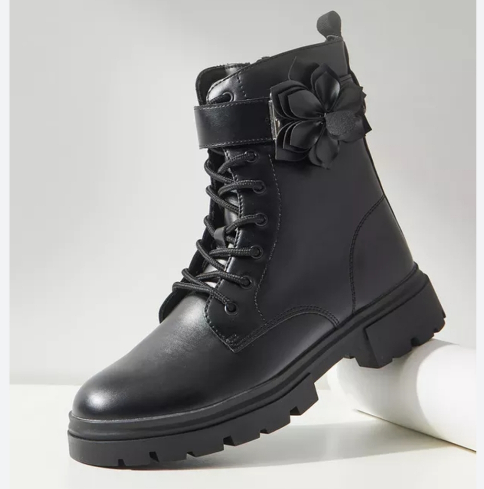 Size 8 (39) Zara Black Women's Ankle Boots with flower shoes new